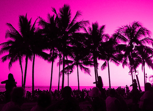 Pink_Sunset_of_My_Dreams_Free_Creative_Commons_Waikiki_Beach,_Hawaii