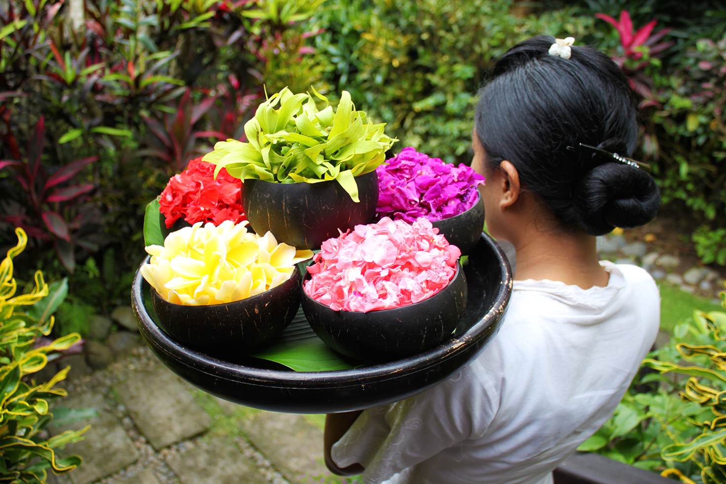 Typical-floral-arrangement-at-Bali-spas.-Image-by-Samantha-Chalker-Lonely-Planet