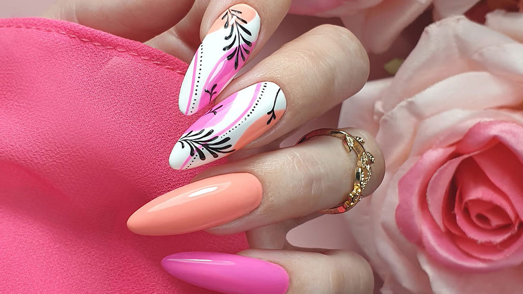 The Complete Guide to Gel Polish and Gel Nail Polish for Home Users and Professional Salons